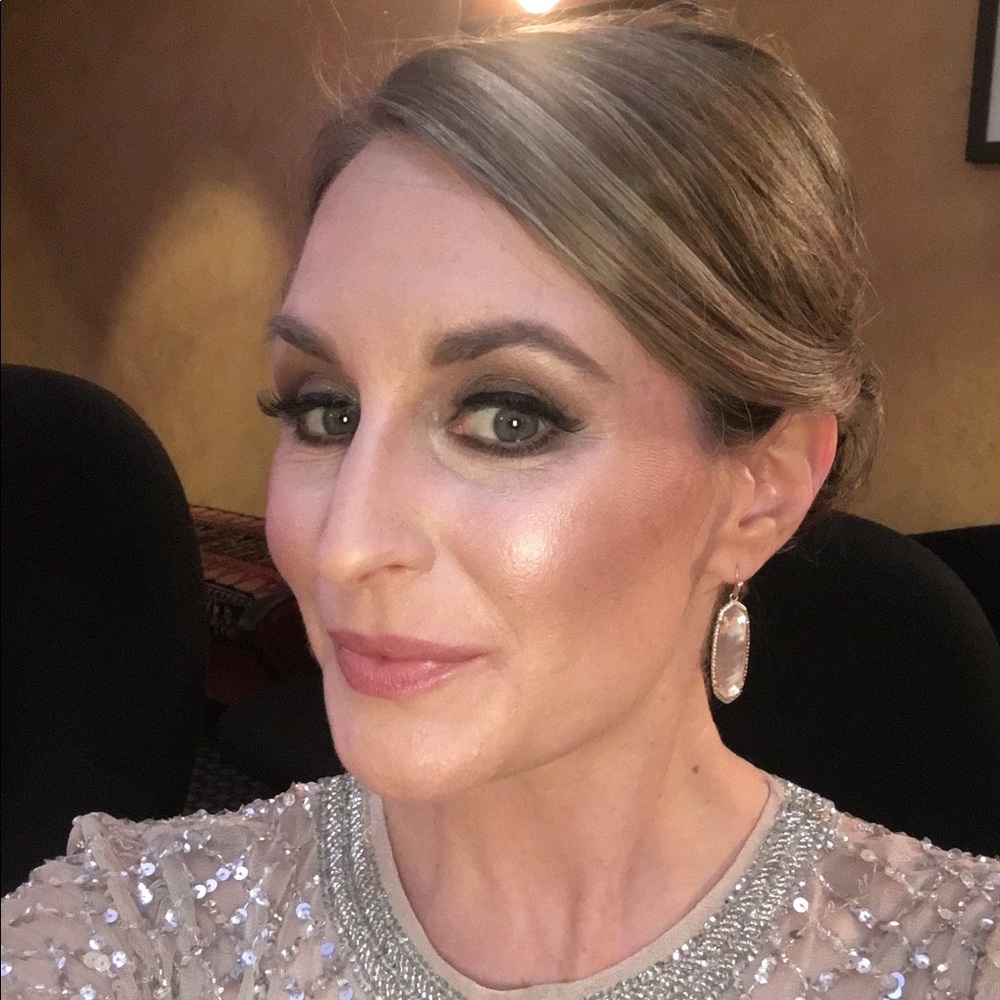 Meet your Posher, Jana